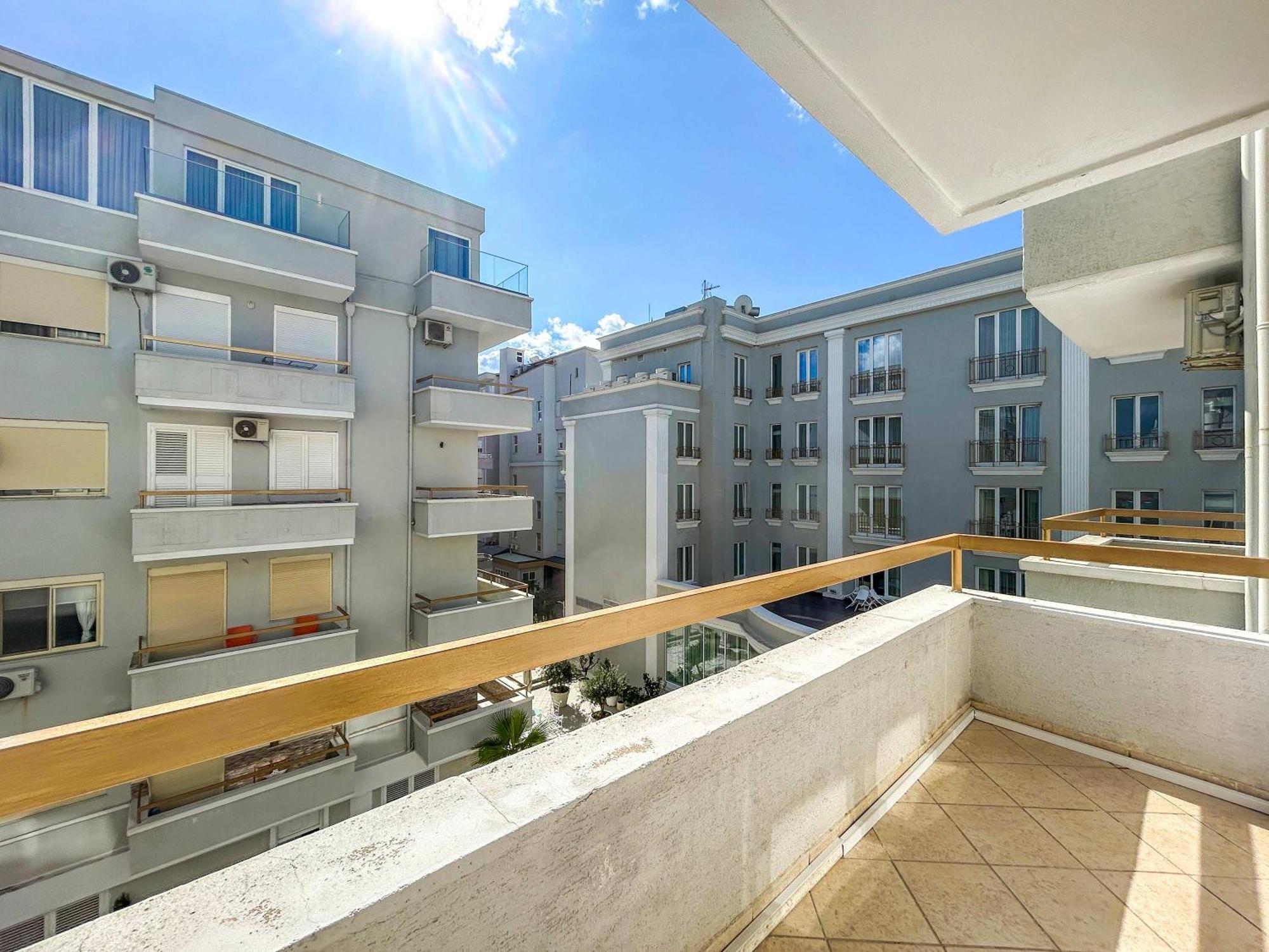 Royal 520 Apartment Durres Exterior photo